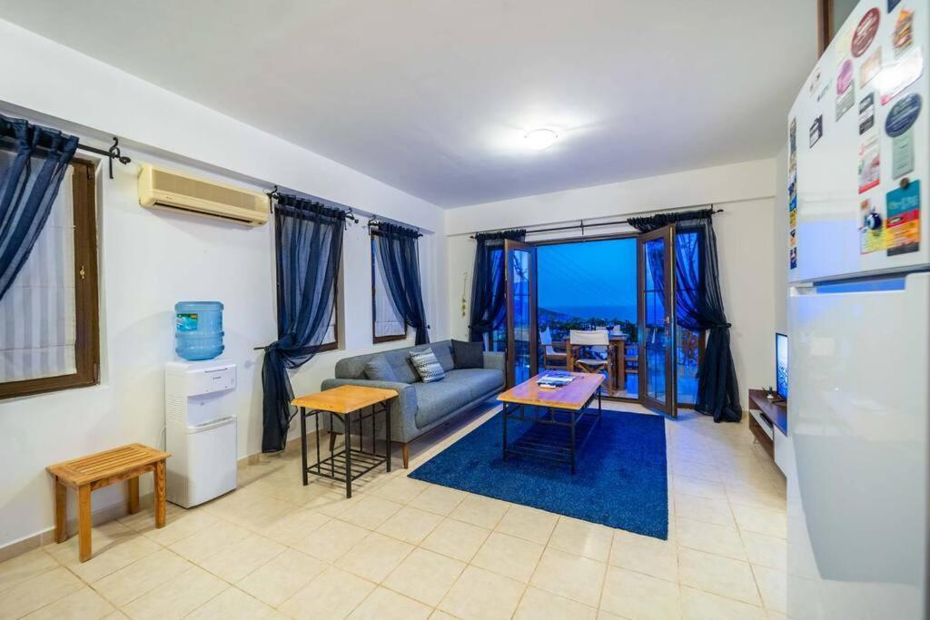 Azure Apartment With Sea View In 卡尔坎 外观 照片