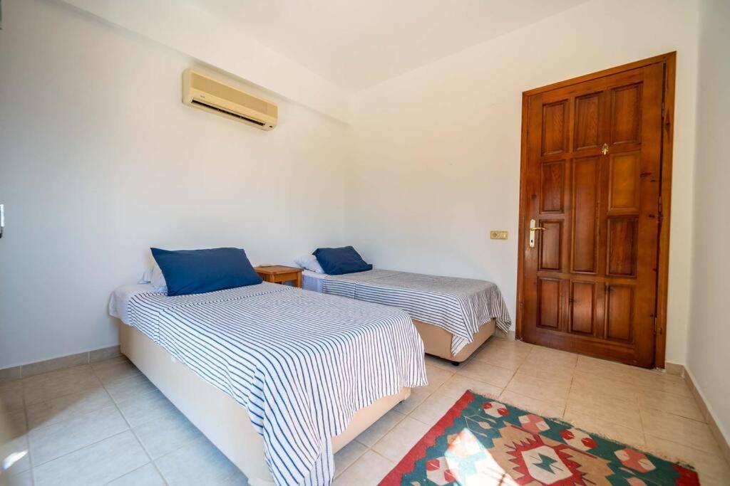 Azure Apartment With Sea View In 卡尔坎 外观 照片